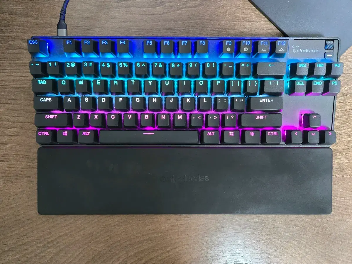 스틸시리즈 apex pro tkl 2023